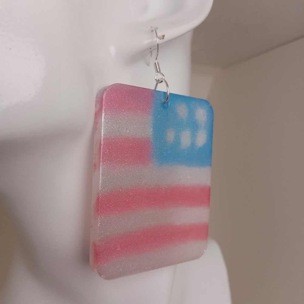 Patriotic Flag Earrings - Picture 2 of 5